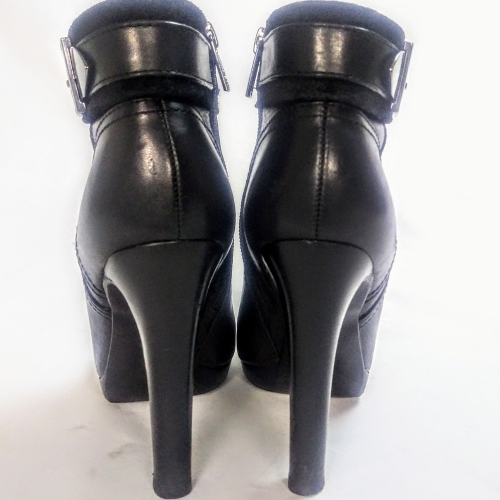 TORY BURCH BLACK LEATHER SUEDE ANKLE BOOTIES VGUC - Picture 4 of 8
